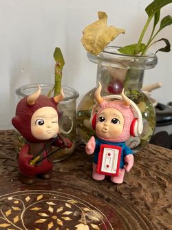 Blind box figures