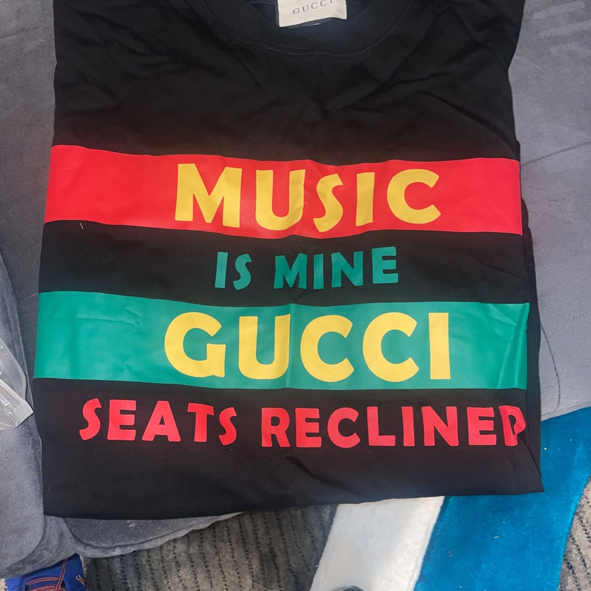 Gucci Size XL T-shirt
