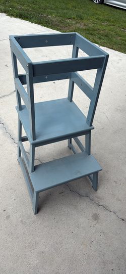 Kids Reaching Chair
