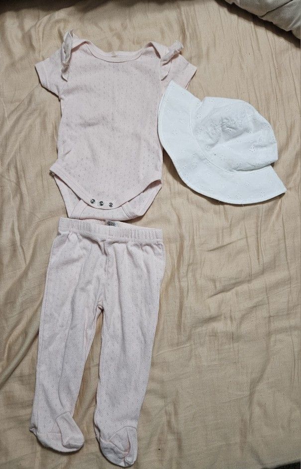 Baby Girl Pink Outfit Size 6-9 Mos 