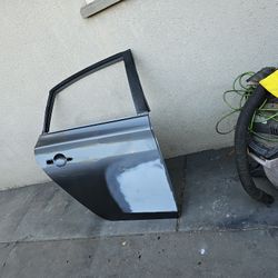 Right Rear Door 17 Nissan Sentra