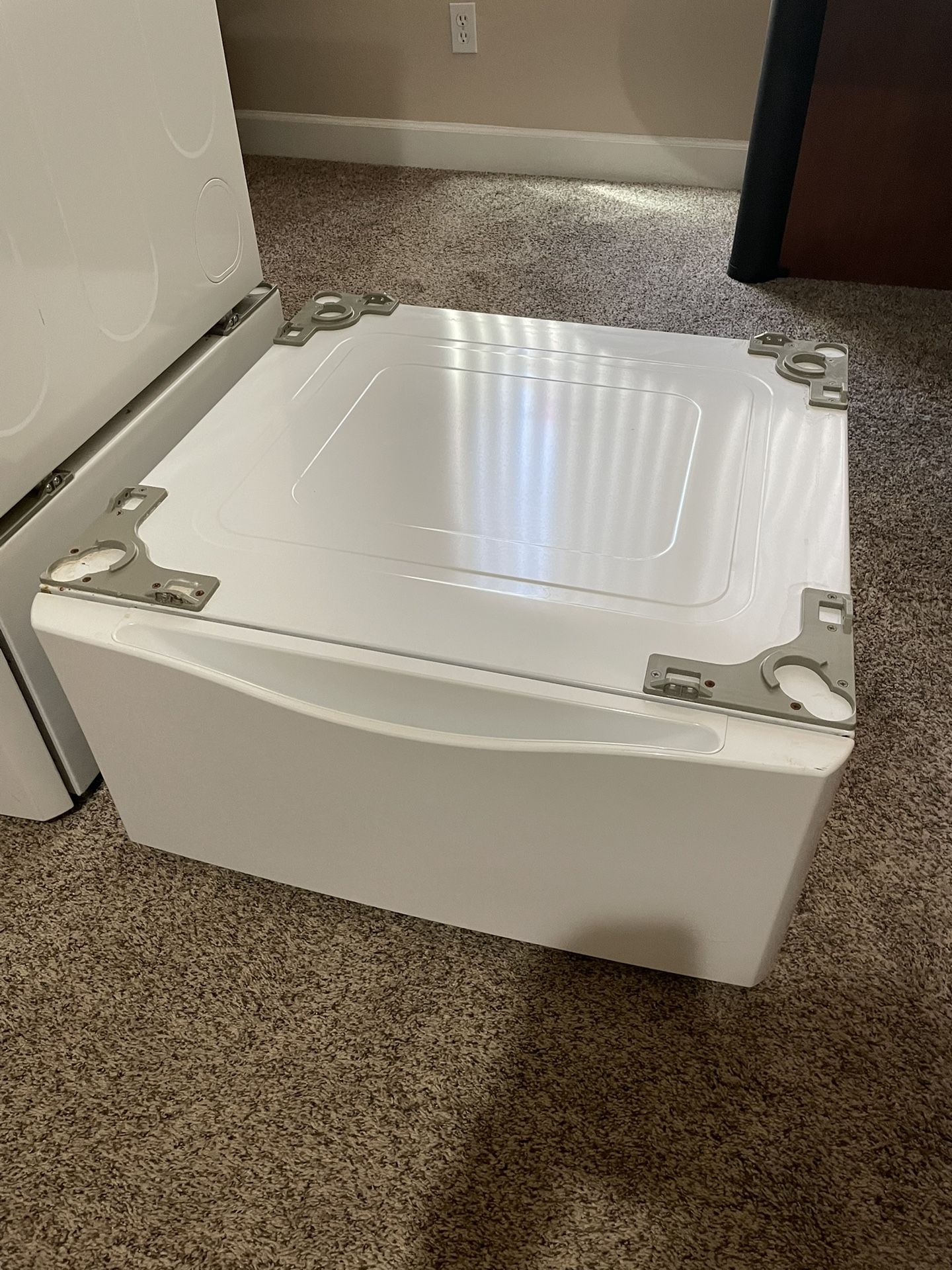 Washer/Dryer Pedestal