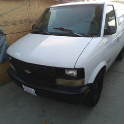 2002 Chevrolet Astro