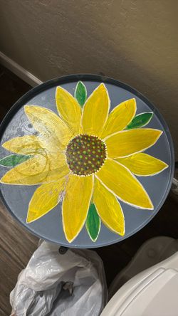 Painted sunflower table