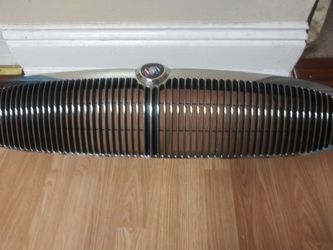 2001 Buick Park Avenue front grill cover