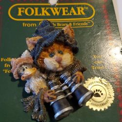 2" X 2" Bearwear Boyd's Bears And Friends: Cute Girl With Flower Petals