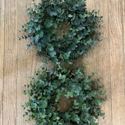 Outdoor Mini Wreath Set (set of 2)