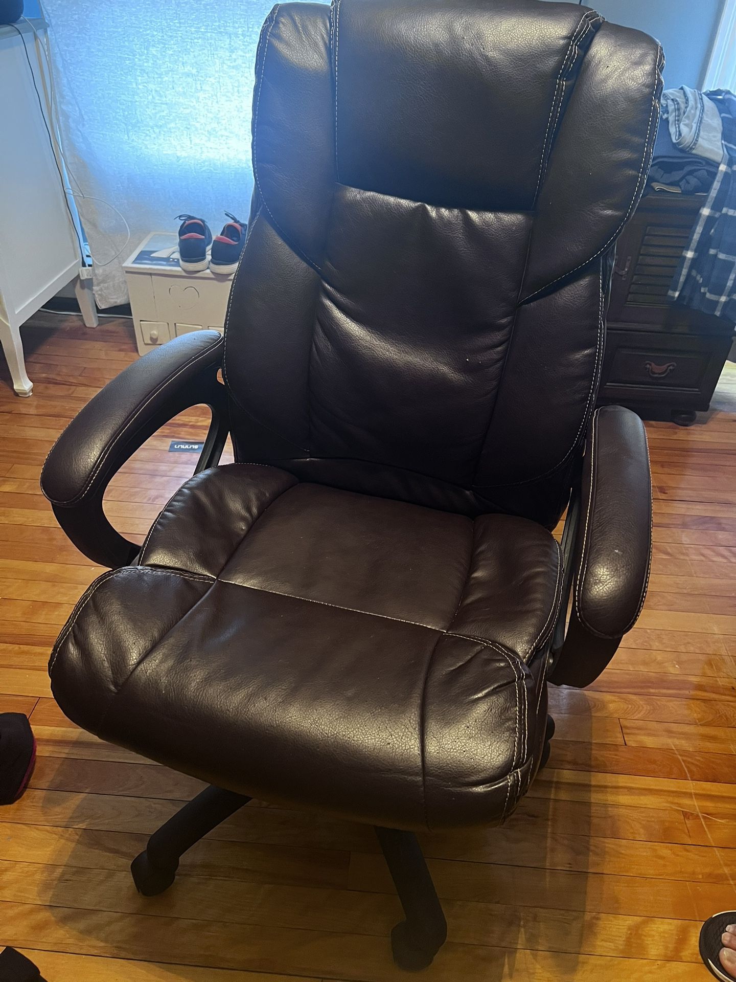 Brown office chair