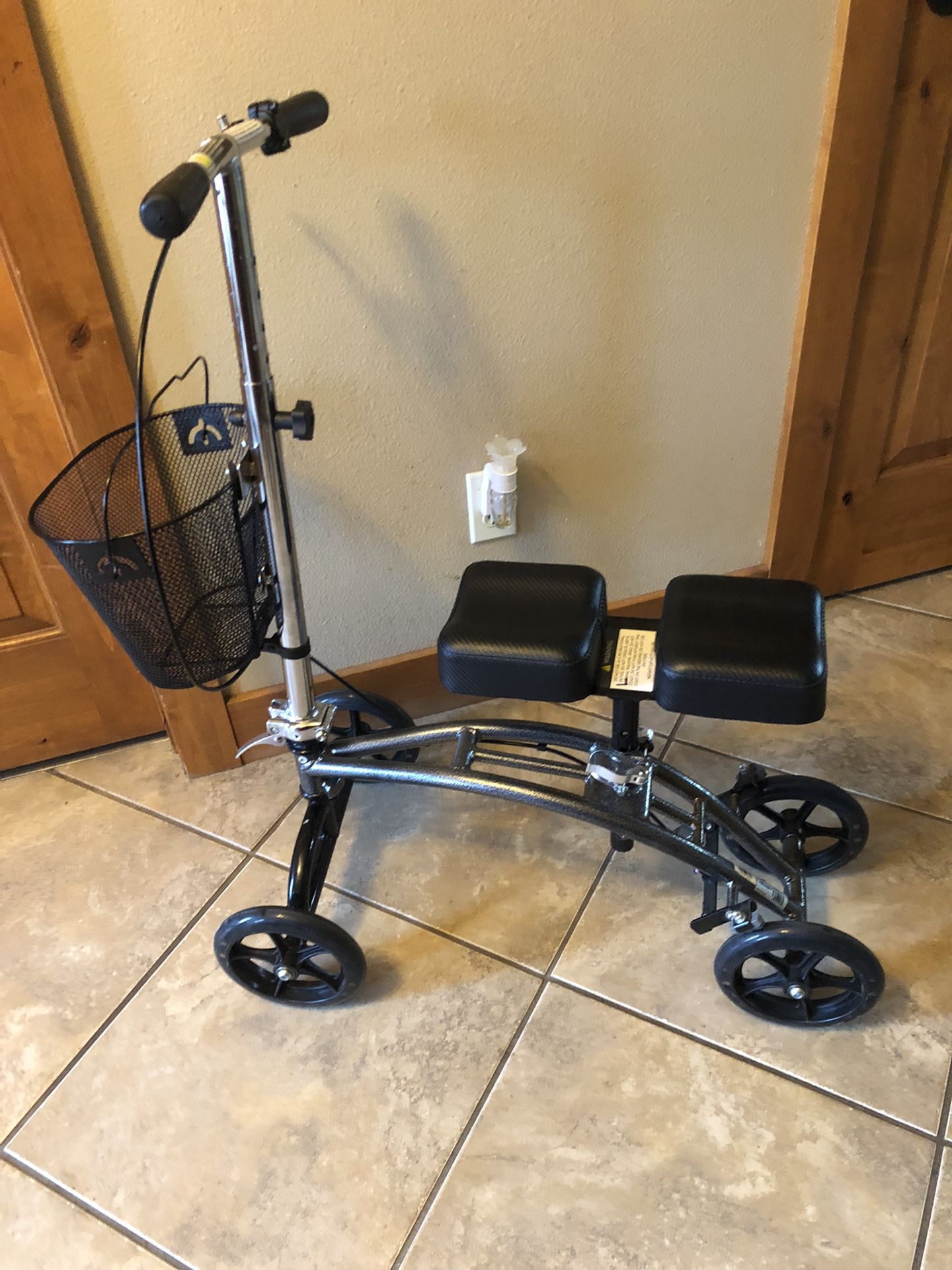 Drive Knee Scooter 