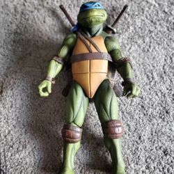 Leonardo 1:4 Scale Action Figure:
