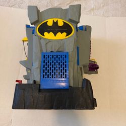 Imaginext Batman Batcave Playset