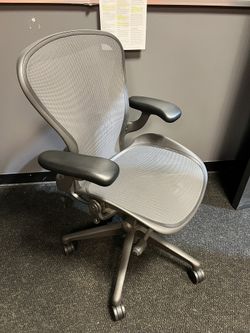 Herman Miller Aeron Chair