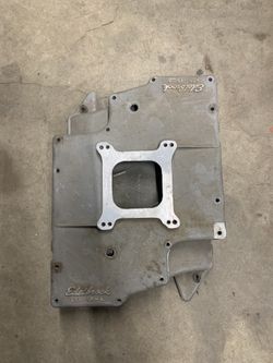 Edelbrock Sft-15-4 Intake