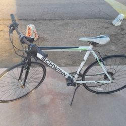 Schwinn Varsity 1200 Men's Aluminum Bike (As-Is For Parts Or Restoration).