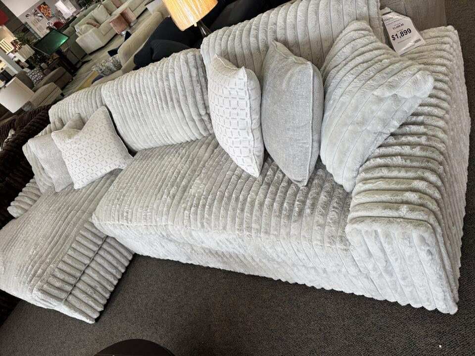 OM• $38 Initial • Brand New// Stupendous 3 Piece Plush Sectional// Couch