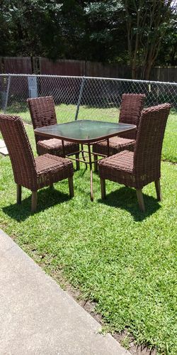 Patio table