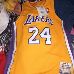 Kobe Bryant Jersey 