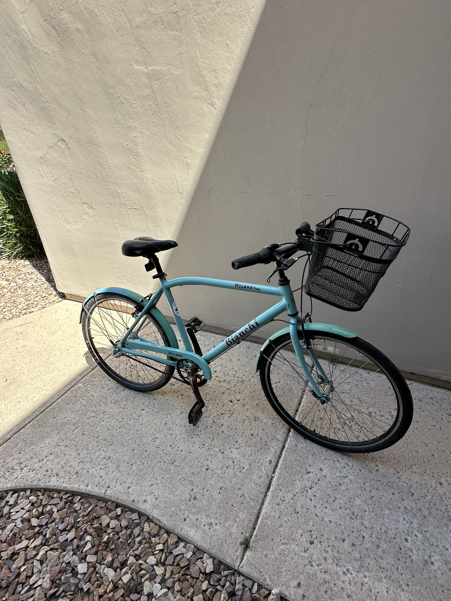 Bianchi Milano Parco 3 Speed Woman’s Bicycle- Ready to Ride!