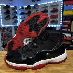 AIR JORDAN 11 RETRO “BRED” SIZE 8