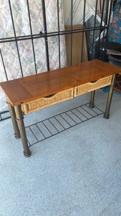 Entry table