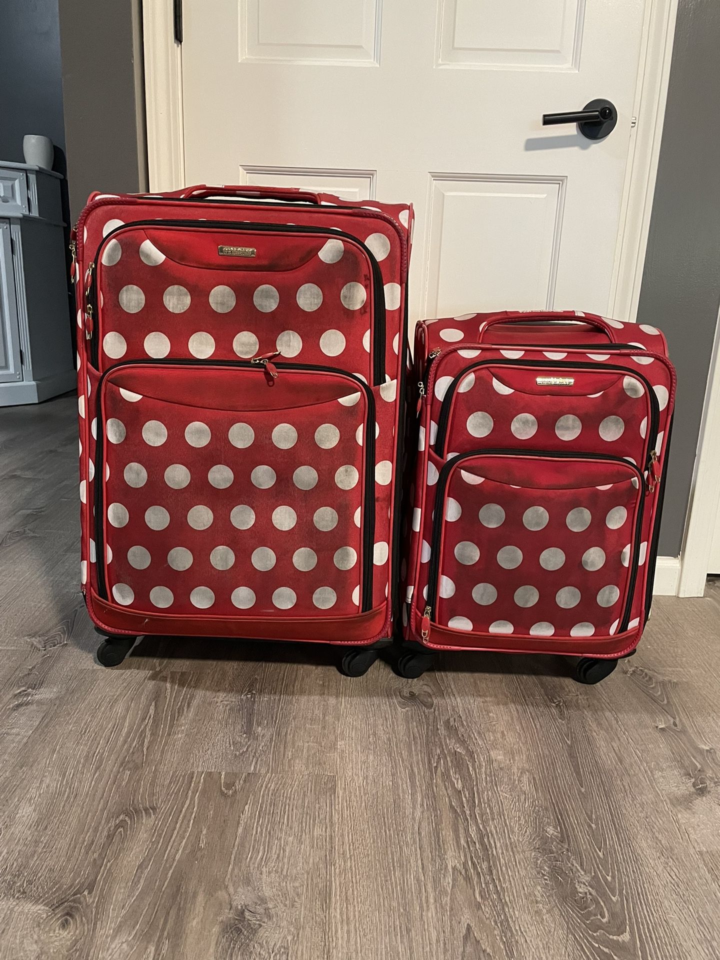 Luggage Set W/wheels