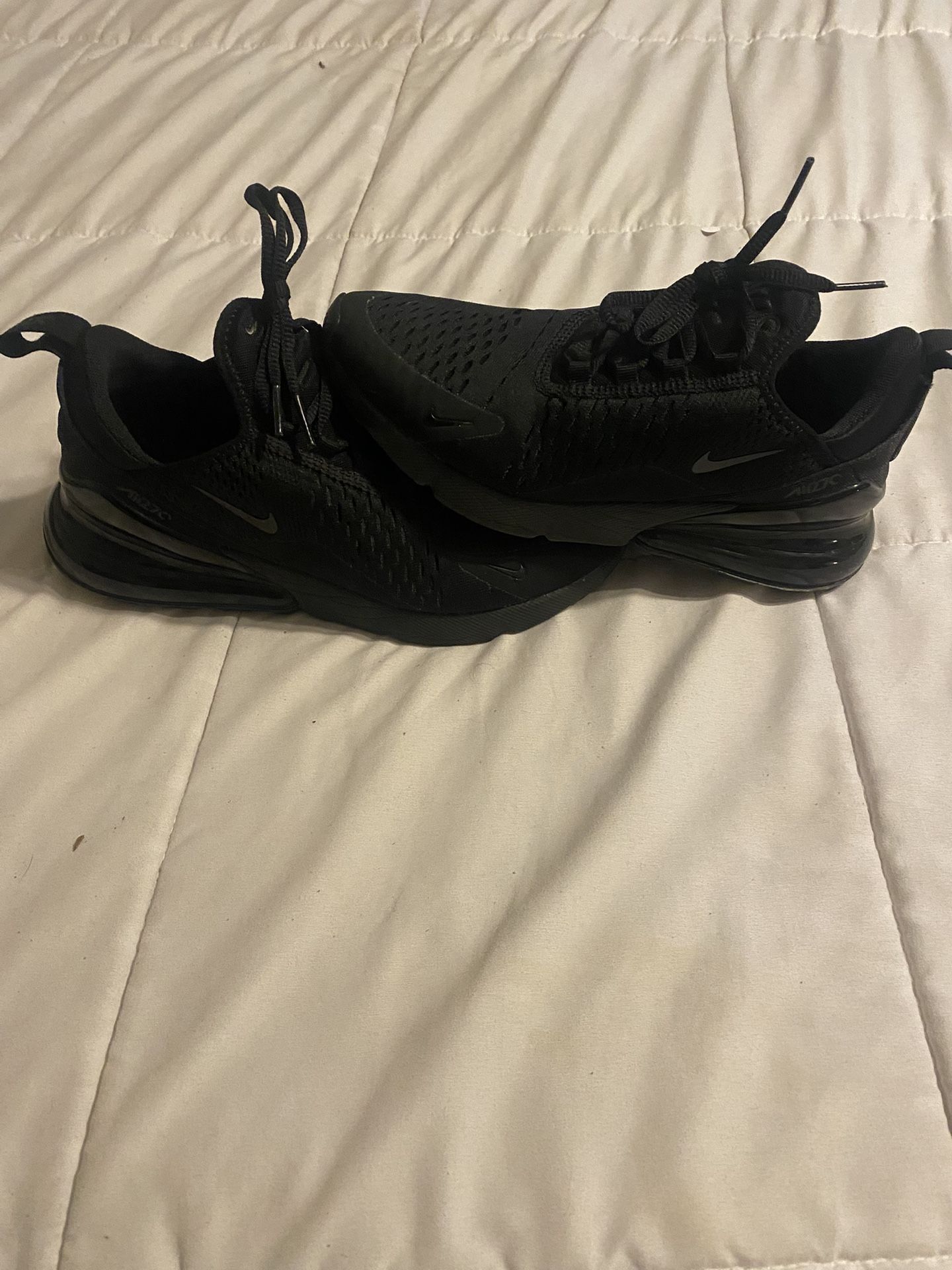 Nike Air Max 270 Triple Black