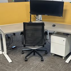 Sit/Stand Workstations