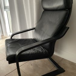 POANG Armchair Black Leather