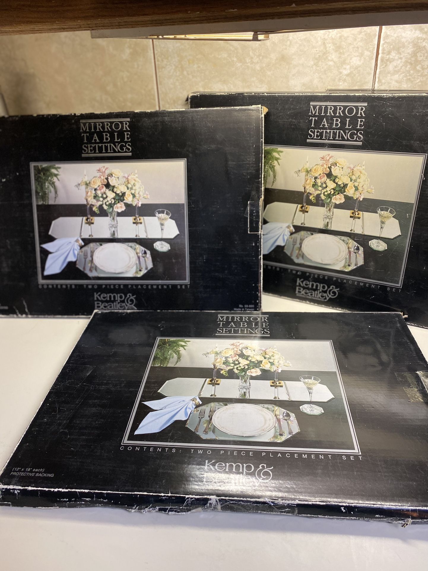 Vintage KEMP & BEATLEY - Set of 2 Mirror Tables Settings