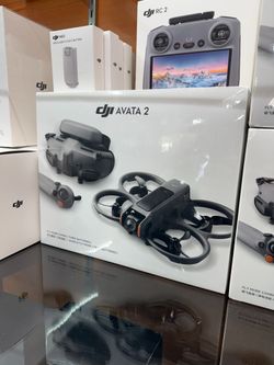 DJI Avata 2 Fly More Combo 3 batteries 
