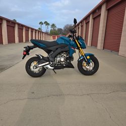 Kawasaki. Z 125 PRO