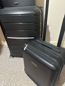 Samsonite Hard Shell Spinner Luggage