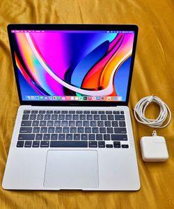 Macbook Air 13.3” 2020 256GB SSD