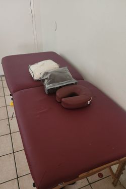 Portable Massage table