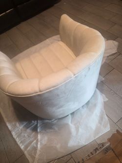 White top couch no base or legs