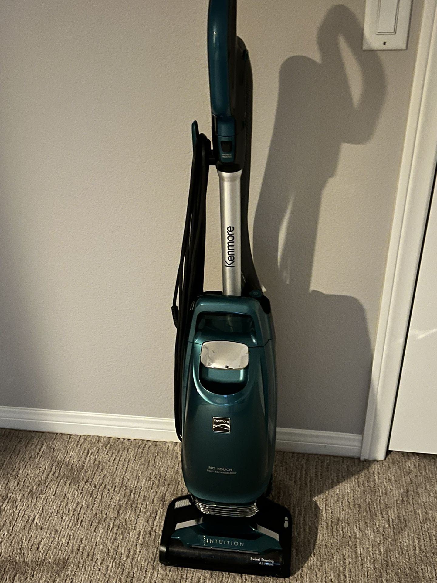 Kenmore Lightweight Vaccuum