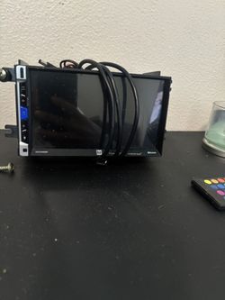Dual 7 Inch Touchscreen