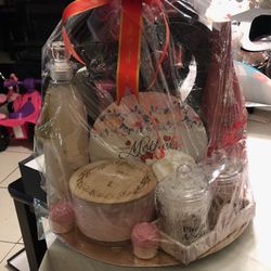 Gift Basket For Mothers Day
