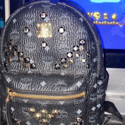 mcm stark bag small