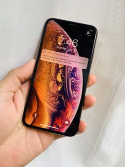 iPhone XS