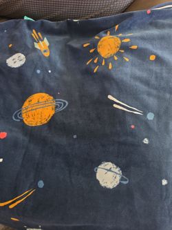 Pillowfort 6 lb weighted blanket
