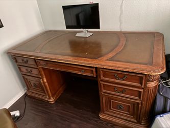 Antique real wood executive Desk