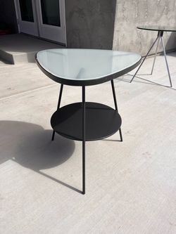 Glass Top End Eable