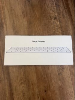 Apple Magic Keyboard (NEW)