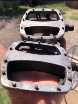 SPECIALIZED PEDALS 9/16 DX Style Bars