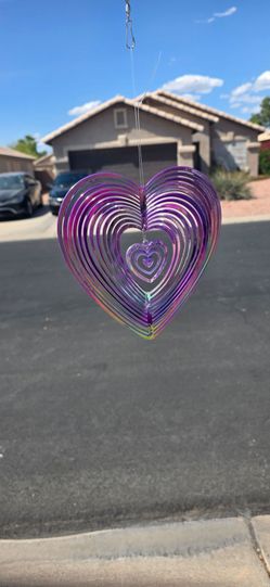 ✨ Purple Heart Wind Spinner – So Pretty in the Sun! ✨