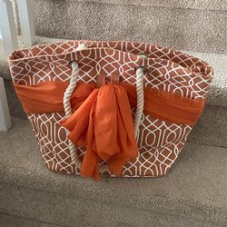 Blossom Boutique Orange /White Hand Bag