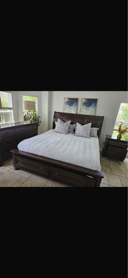 Ashley king bedroom set