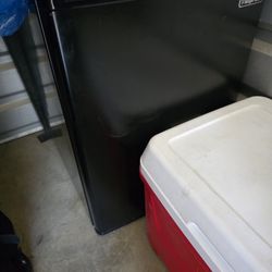 Mini Fridge
