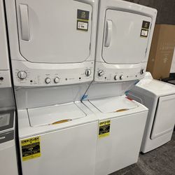 GE 3.8 cu. ft. Washer 5.9 cu. ft. Electric Dryer Combo 